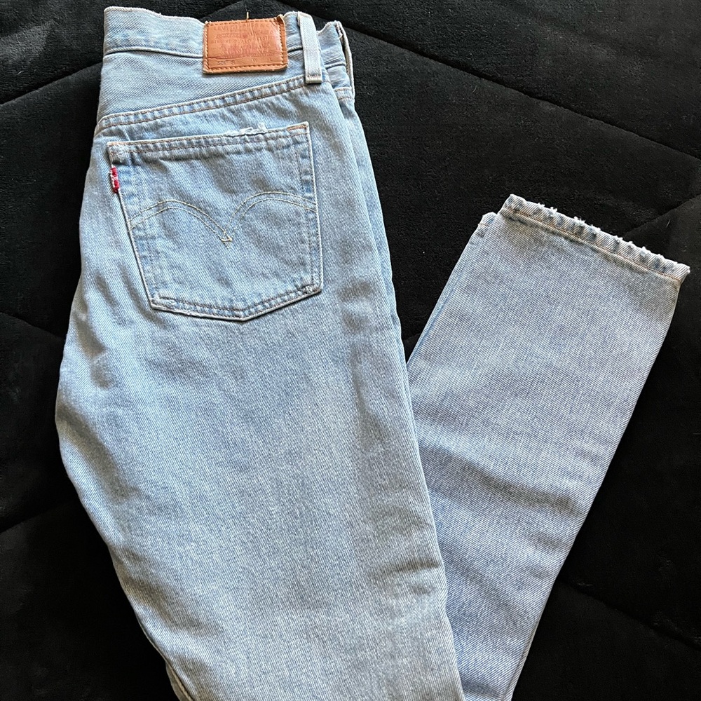 Levi’s 501 Skinny Light Wash